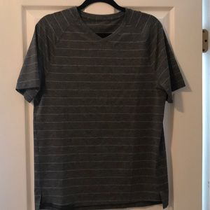 Men’s lululemon Athletic V-Neck Tee